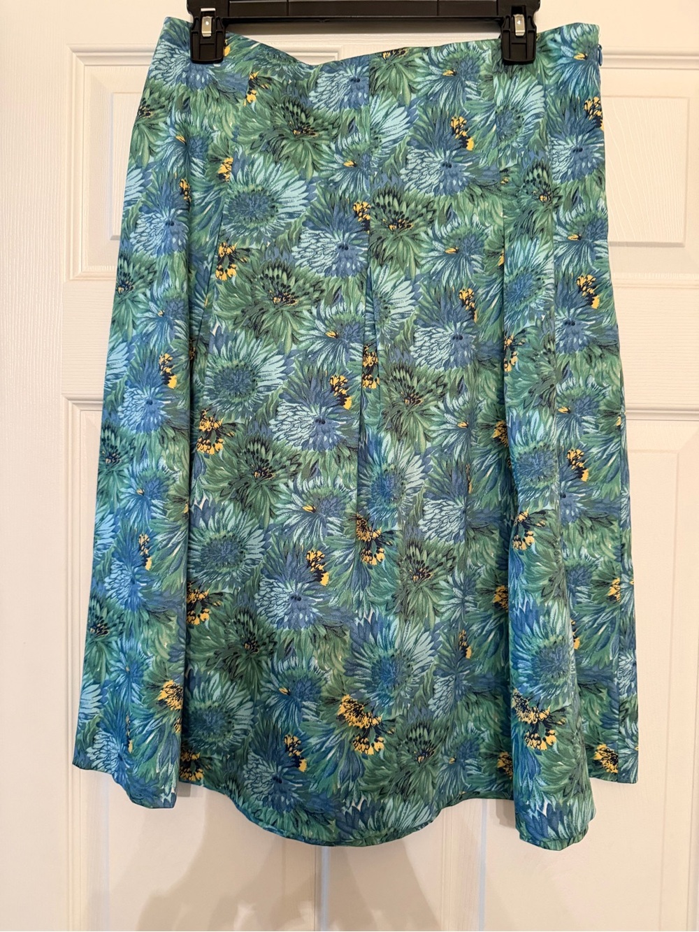 Talbots Green Blue Floral Print Pleated Skirt